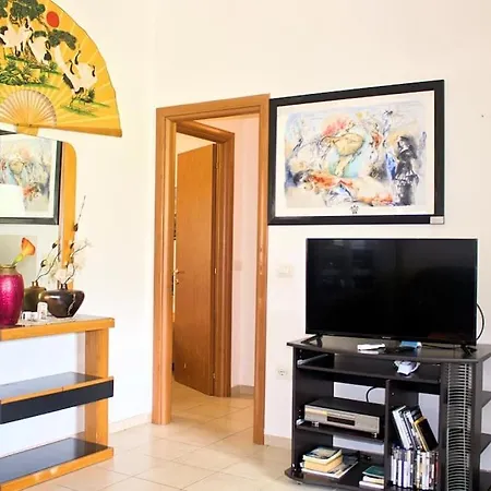 Holiday home S'omu E Fideli